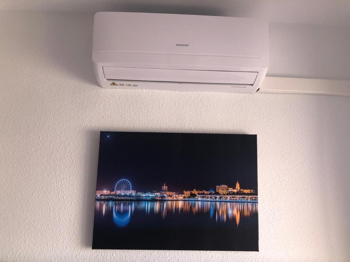 Habitacion Grande Con Terraza Privada, Malaga Centro Zewnętrze zdjęcie